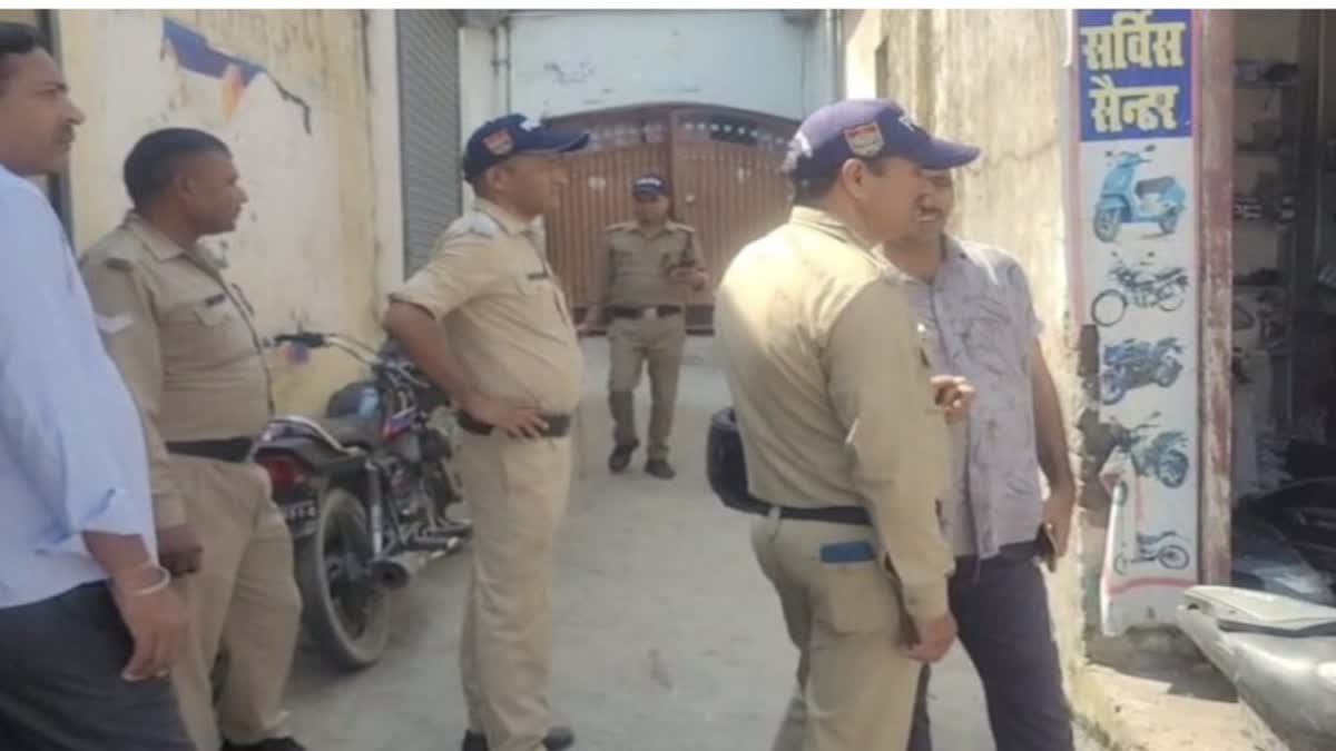 पेपर लीक केस, पूछताछ के लिए मुख्य आरोपी खालिद के घर पहुंची एसआईटी