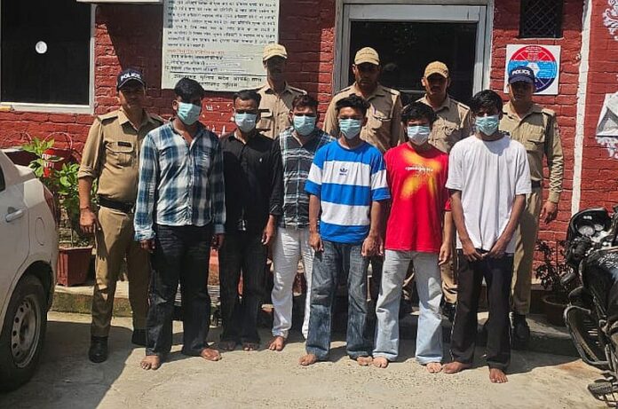 बैंगन गिरोह के सरगना सहित 6 गिरफ्तार