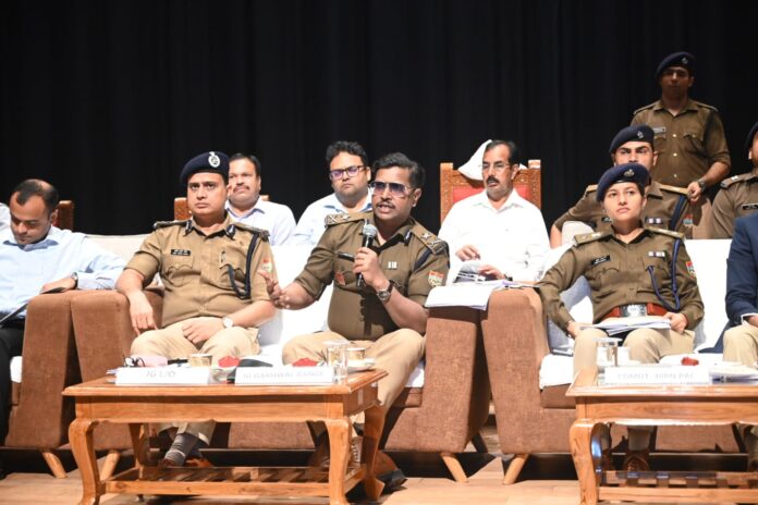 राष्ट्रपति के दौरे को लेकर पुलिस की कड़ी सुरक्षा व्यवस्था