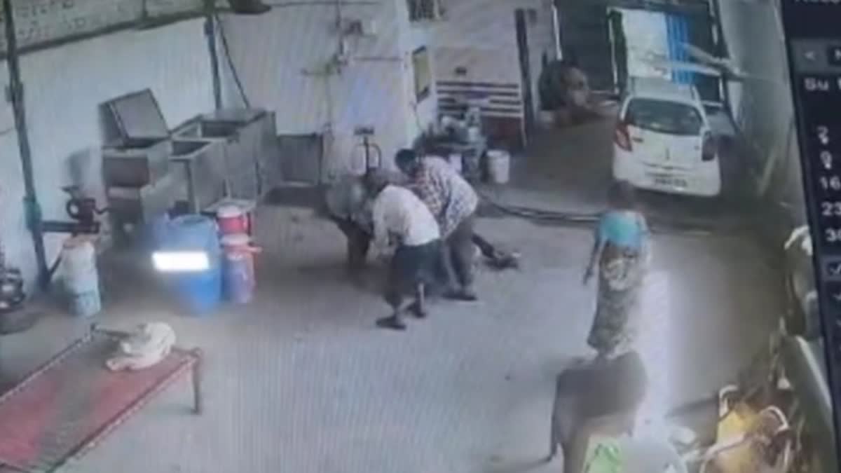 दबगों ने युवक पर किया जानलेवा हमला