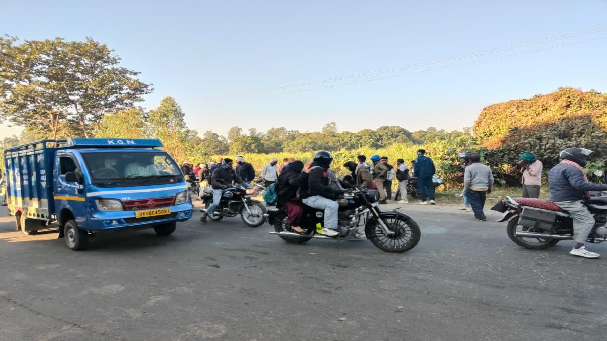 सड़क दुर्घटना में दो सगे भाईयों की मौत