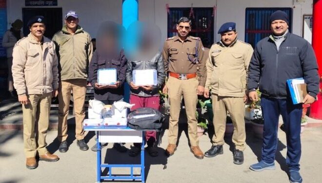 दो शातिर चोर माल सहित गिरफ्तार