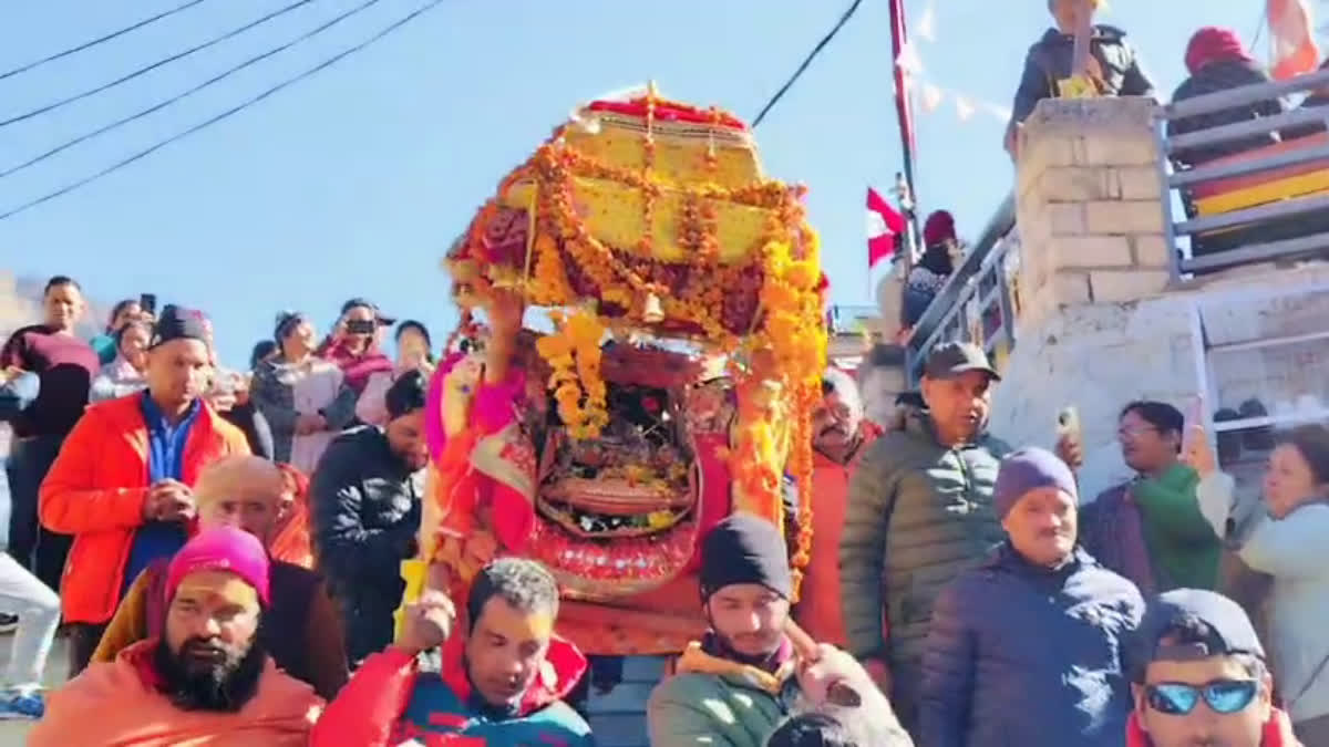 ज्योतिर्मठ के नरसिंह मंदिर में विराजमान हुई आद्य गुरु शंकराचार्य की गद्दी