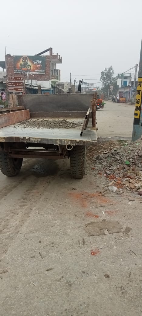 जिला प्रशासन का यही है नारा साफ स्वच्छ हो जनपद हमारा