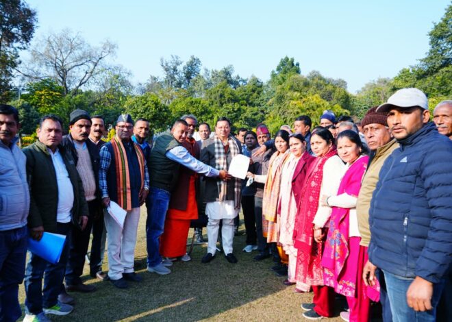 टिहरी बांध विस्थापितों को भूमिधरी अधिकार दिलाने हेतु संघर्ष समिति ने मुख्यमंत्री से की मुलाकात