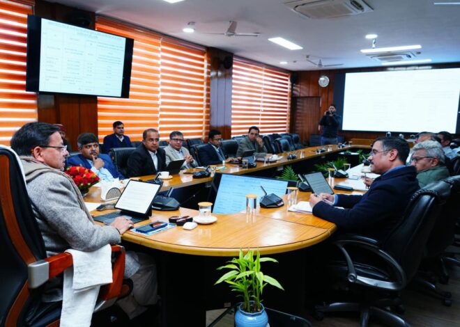 सीएम धामी ने सिंचाई परियोजनाओं के अन्तर्गत रिवर प्रोटक्शन कार्य एवं डीसिल्टिंग की प्रगति की समीक्षा की  