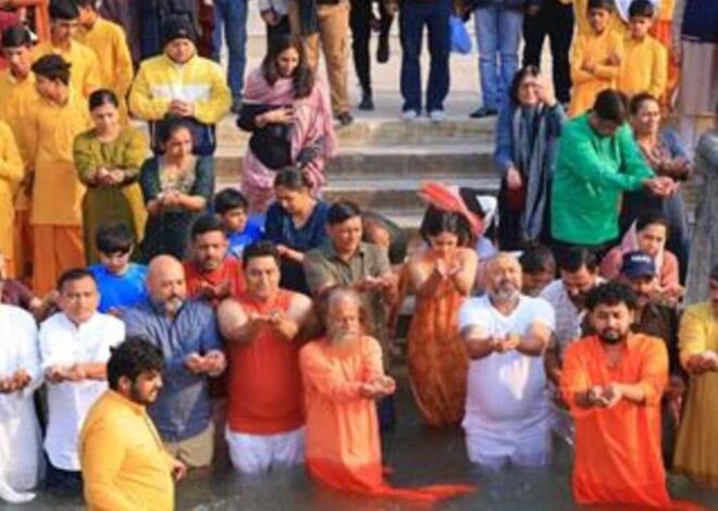 मकर संक्रांति पर्व पर गंगा में लगाई आस्था की डुबकी