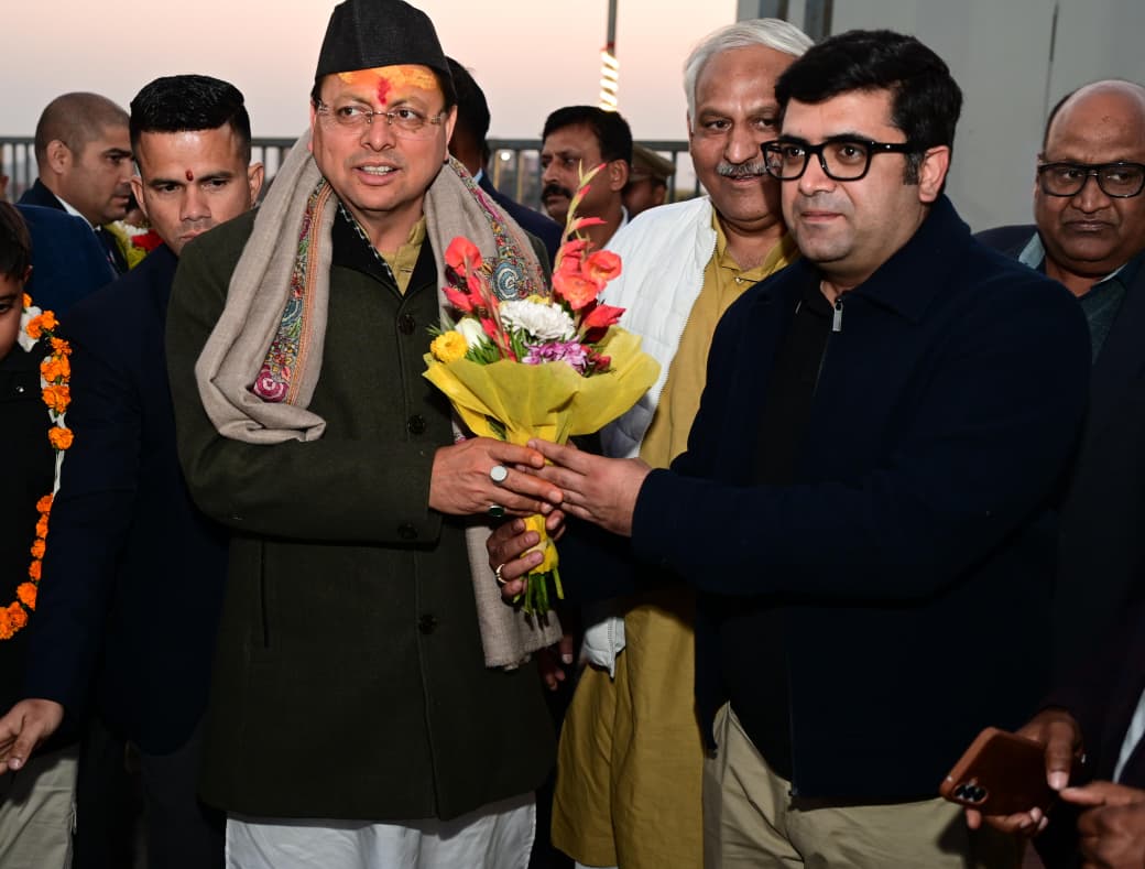 मुख्यमंत्री धामी  लखनऊ में पर्वतीय महापरिषद द्वारा आयोजित उत्तरायणी कौथिग में हुए सम्मिलित