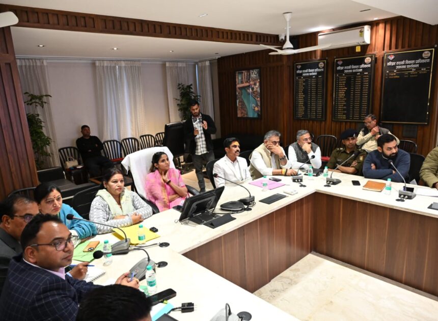 मेलाधिकारी की अध्यक्षता में कुंभ मेला को लेकर परामर्शदात्री समिति की बैठक आयोजित