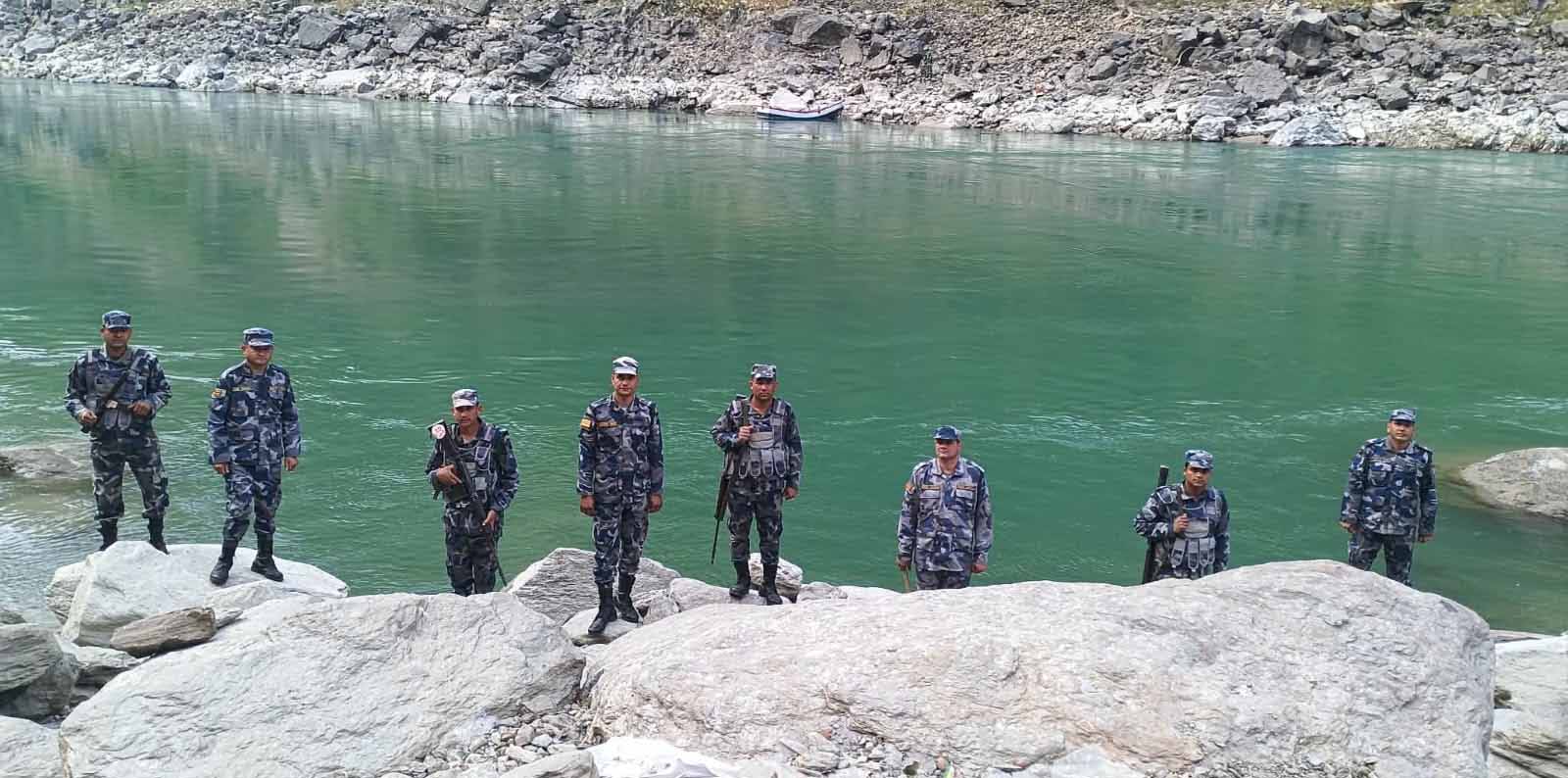 भारत से लगी सीमा पर नेपाल ने बढ़ाई सिक्योरिटी