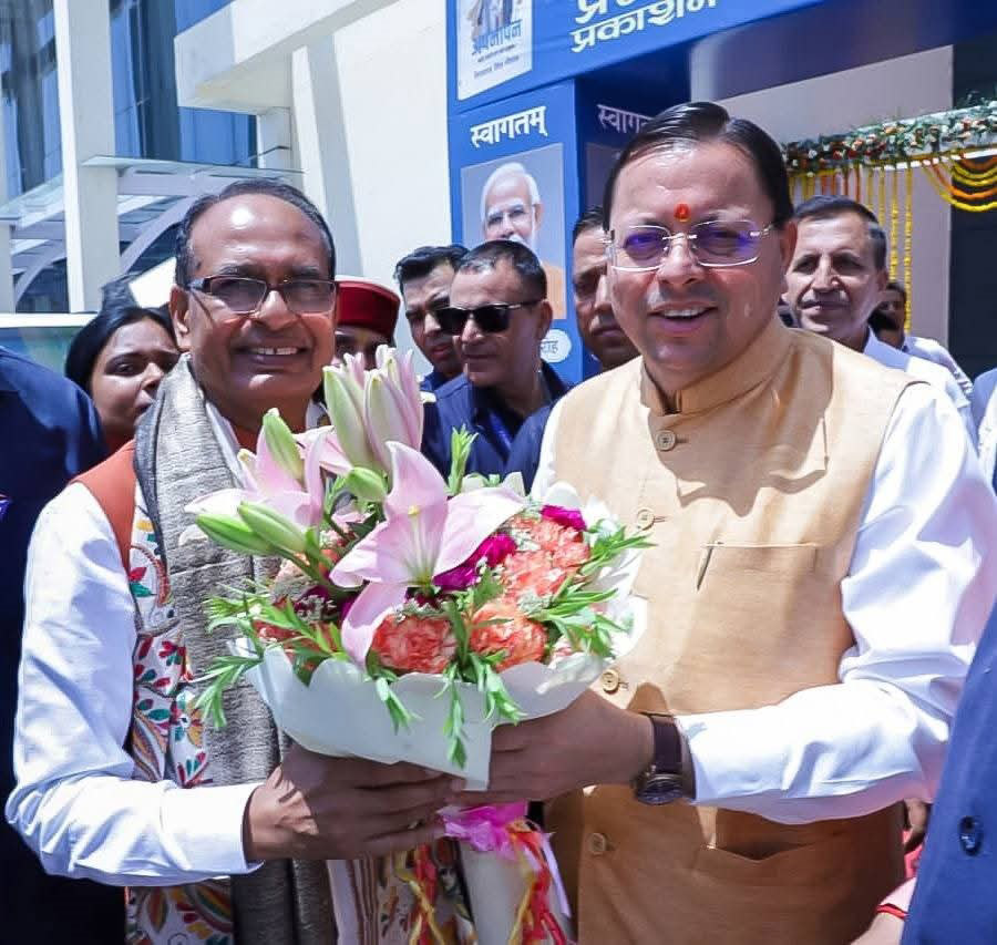 अपनापन-नरेंद्र मोदी संग मेरे अनुभव’ पुस्तक के लोकार्पण कार्यक्रम में धामी ने किया प्रतिभाग