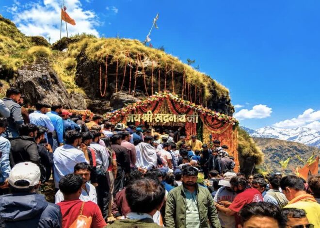 भगवान रूद्रनाथ के कपाट श्रद्धालुओं के लिए खुले