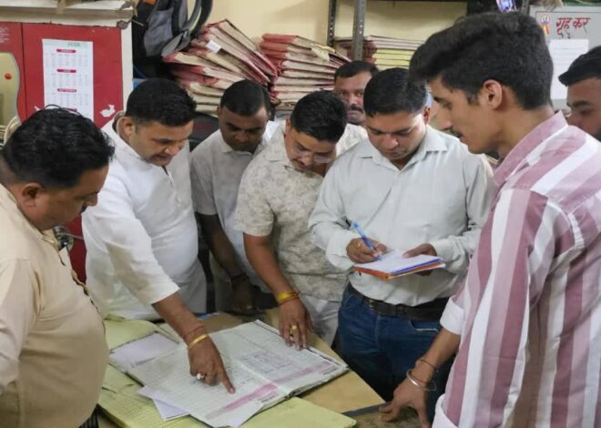 मंत्री ने मारा नगर पालिका में मारा छापा