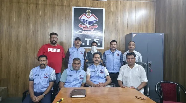 एसटीएफ ने फर्जी शस्त्र लाइसेंस गिरोह के मास्टरमाइंड को रूद्रपुर से किया गिरफ्तार