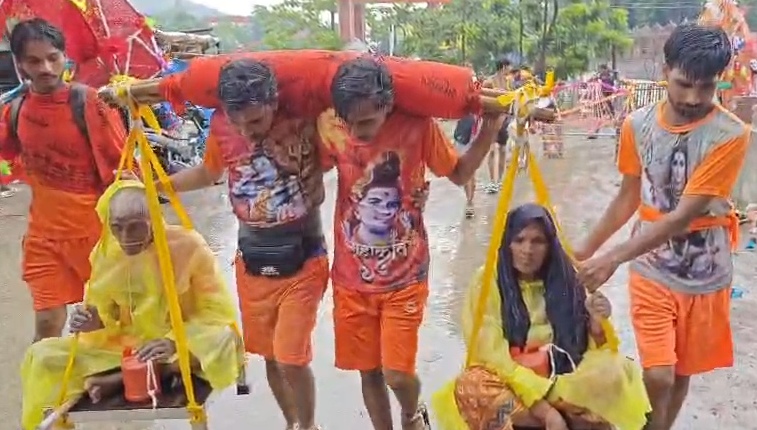 सावन के साथ कांवड़ मेला शुरू
