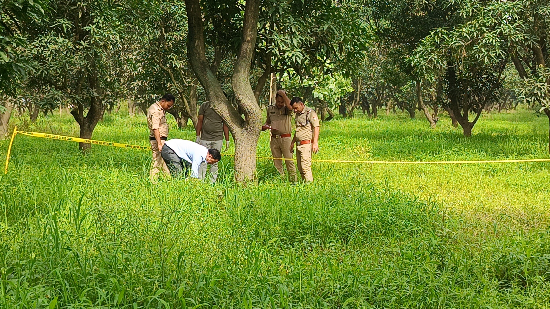 पुलिस मुठभेड में वांटेड अपराधी घायल होने के बाद गिरफ्तार