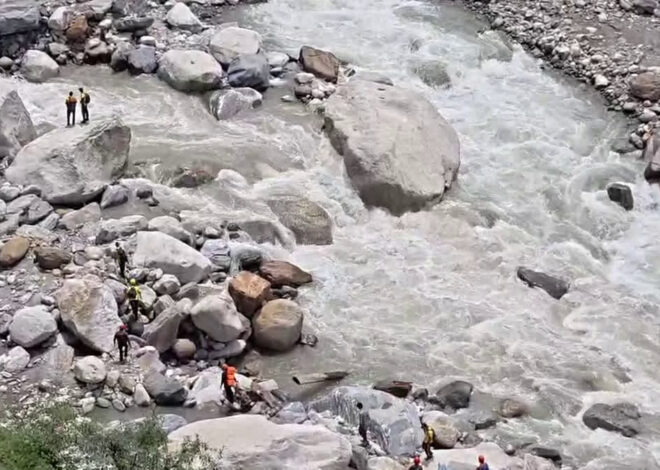 नदी में बहकर लापता हुए किशोर का अब तक कोई सुराग नही