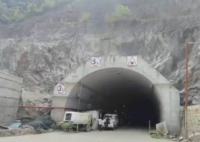 उद्घाटन से पहले लैंडस्लाइड की चपेट में आई रुद्रप्रयाग ड्रीम टनल