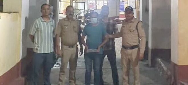 नशीले कैप्सूलों के साथ मेडिकल स्टोर संचालक गिरफ्तार