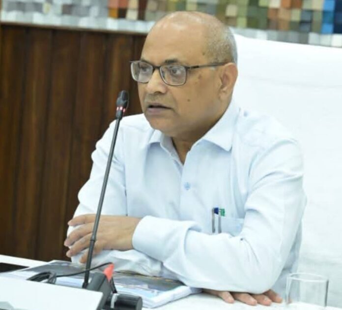 आपदा राहत कार्यों में तेजी लाएं