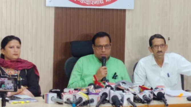 बदरीनाथ चढ़ावा चोरी प्रकरणः टकराव तेज