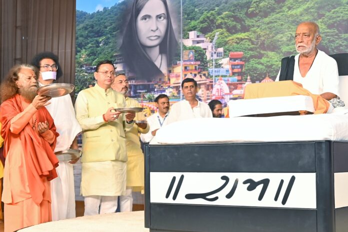 मंदिर में चोरी करना गौ हत्या जैसा महापापः सीएम धामी