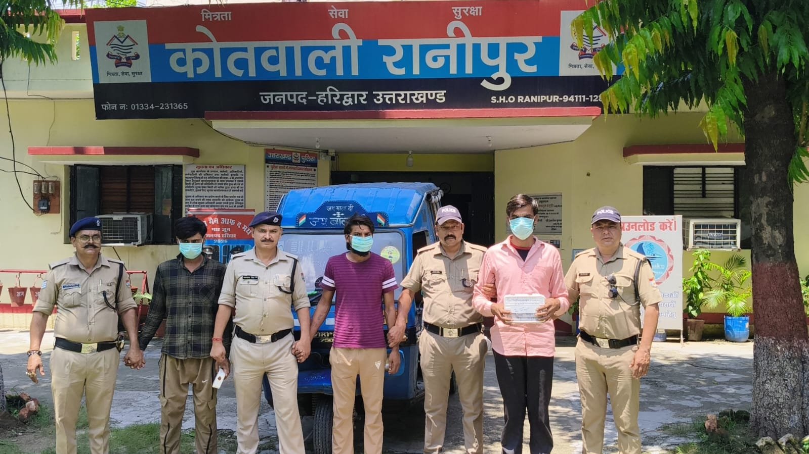 टिहरी विस्थापित कॉलोनी में दो घरों में हुई चोरी का खुलासा तीन गिरफ्तार