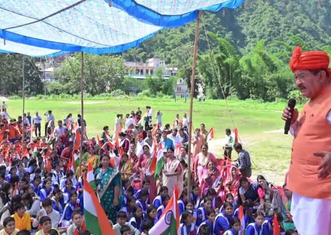 रुद्रप्रयाग में निकली भव्य तिरंगा यात्रा