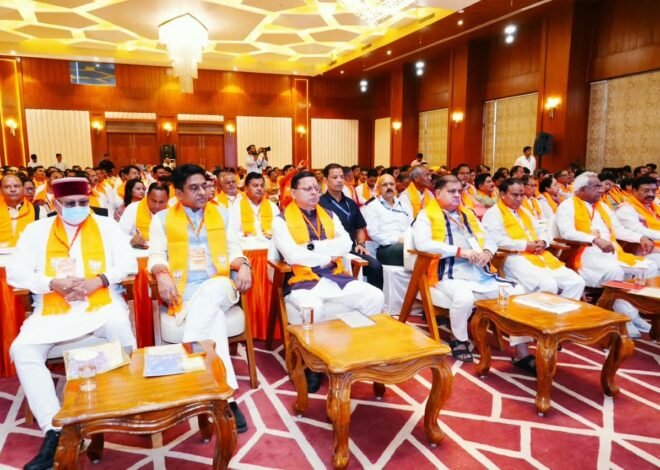 सीएम धामी ने सुना मन की बात कार्यक्रम का 137वां संस्करण