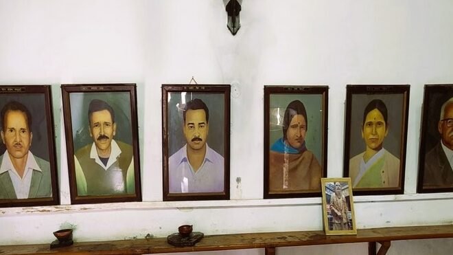 सीएम धामी ने मसूरी गोलीकांड के शहीदों को दी श्रद्धांजलि