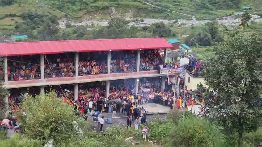 जय मां नंदा के जयकारों से गूंजा हिमालय